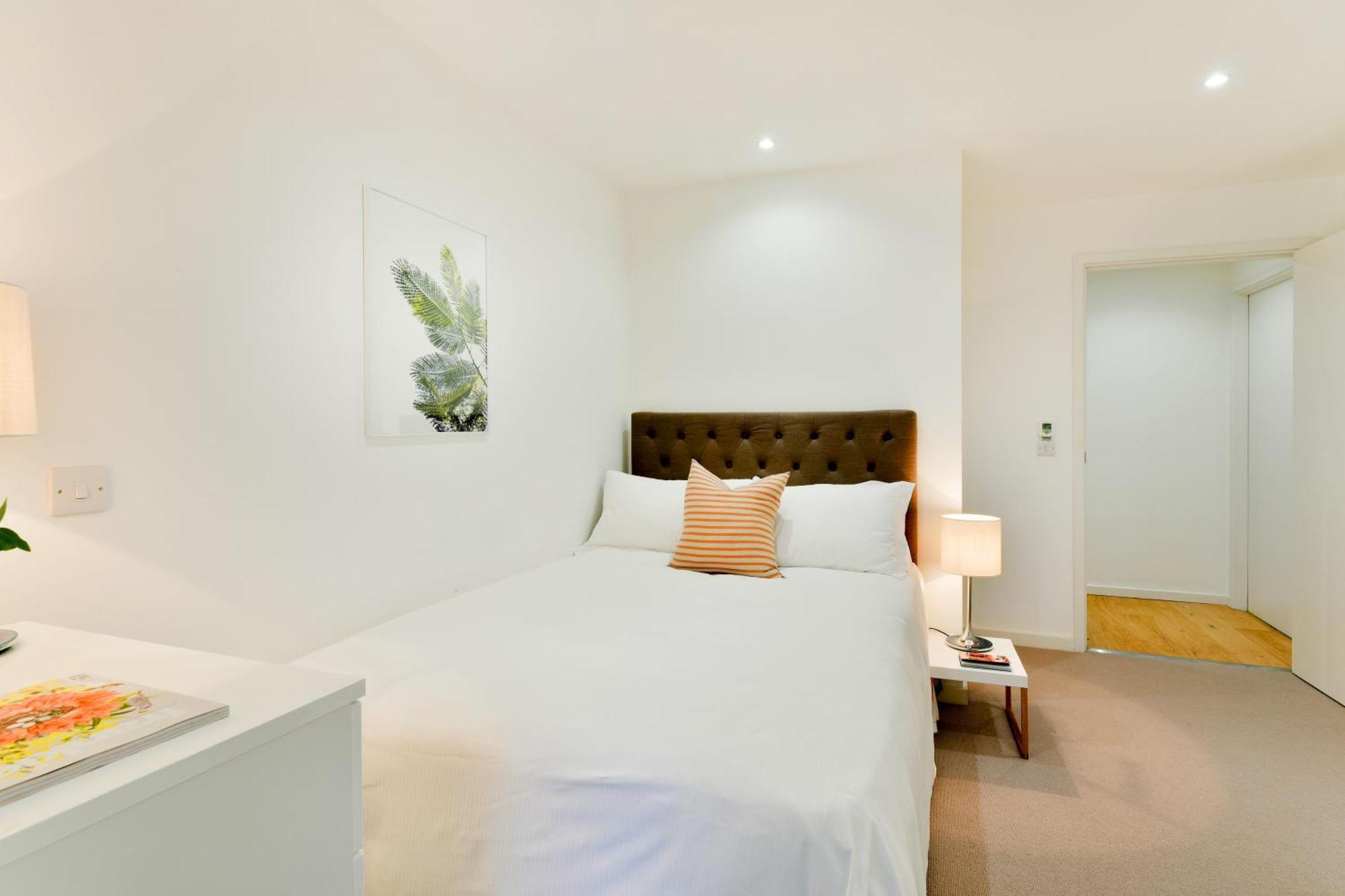 Madison Hill - Clapham South 1 - Two Bedroom Flat London Exteriör bild