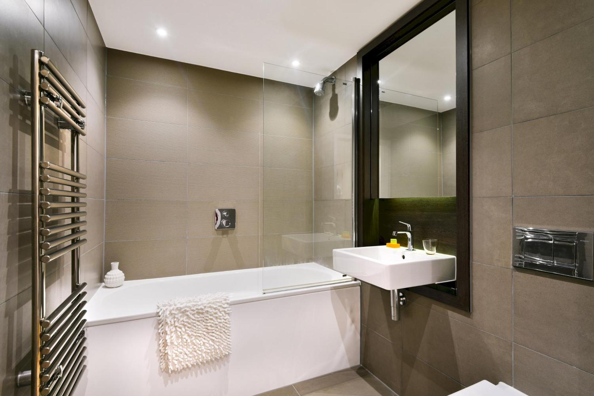Madison Hill - Clapham South 1 - Two Bedroom Flat London Exteriör bild
