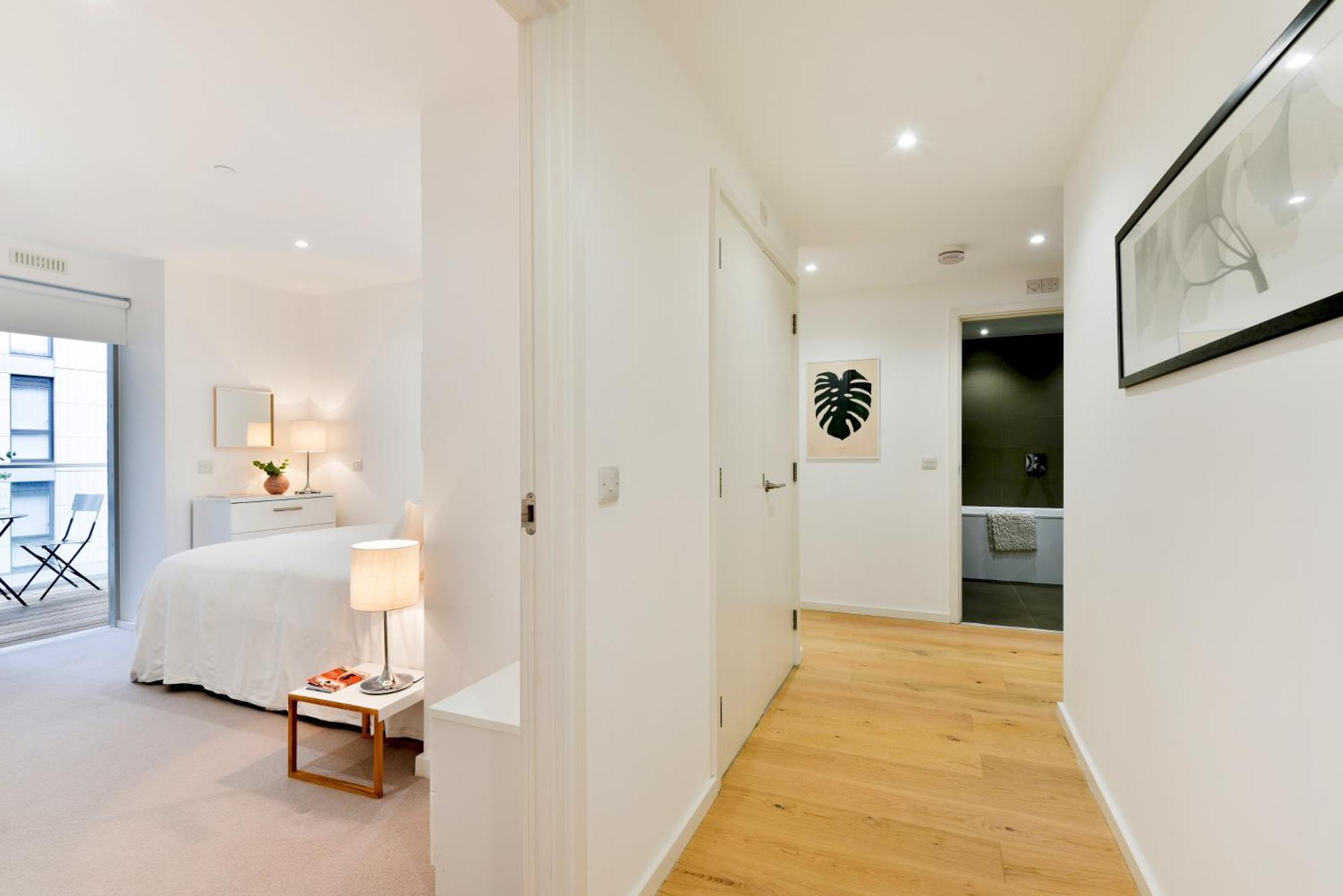 Madison Hill - Clapham South 1 - Two Bedroom Flat London Exteriör bild